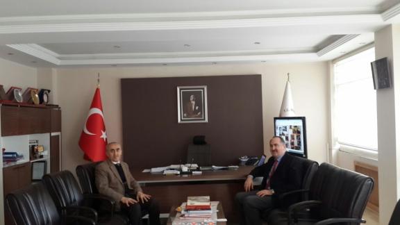 Sinop Üniversitesi Rektörü Nihat DALGIN,İl Milli Eğitim Müdürümüz Nevzat TÜRKKAN´ı ziyaret etti.