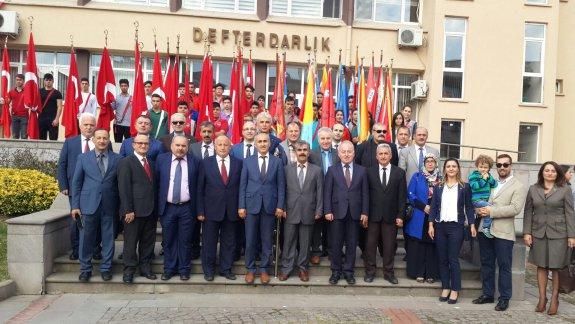 İl Milli Eğitim Müdürümüz Nevzat TÜRKKAN 29 Ekim Cumhuriyet Bayramı Çelenk Sunma Törenine Katıldı