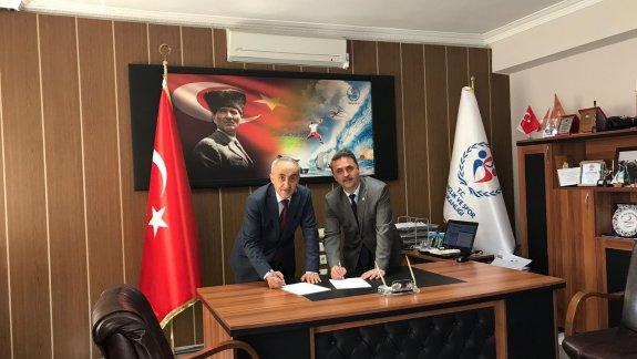 Sinop Gençlik Hizmetleri ve Spor İl Müdürlüğü ile İl Milli Eğitim Müdürlüğümüz Arasında Protokol İmzalandı