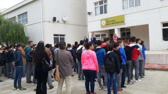 İl Milli Eğitim Müdürümüz Nevzat TÜRKKAN, Emir Gazi Tayboğa Mesleki ve Teknik Anadolu Lisesini ziyaret etti.