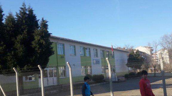 İl Milli Eğitim Müdürümüz Gerze Atatürk İlkokulunu Ziyaret Etti.