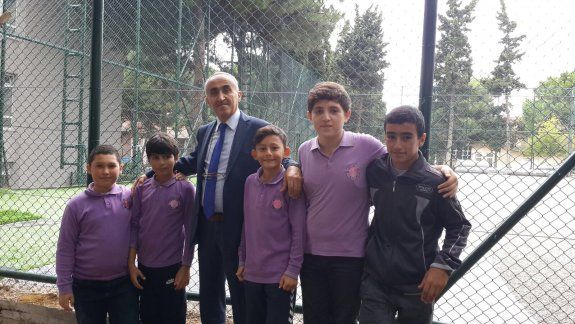 Mehmet Akif Ersoy Ortaokulu HalıSaha İnşaatında Sona Gelindi