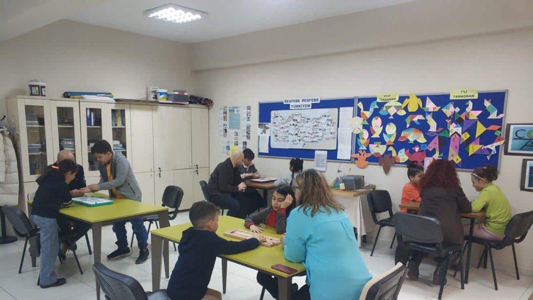 Sinop İl Milli Eğitim Müdürlüğü 'Akıl ve Zekâ Oyunları Projesi' Kapsamında Faaliyetleri Devam Ediyor.